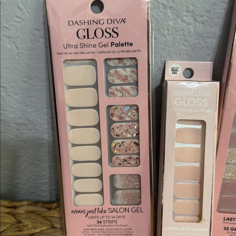 Dashing Diva Gloss Ultra Shine Gel Palette - Picture 2 of 4